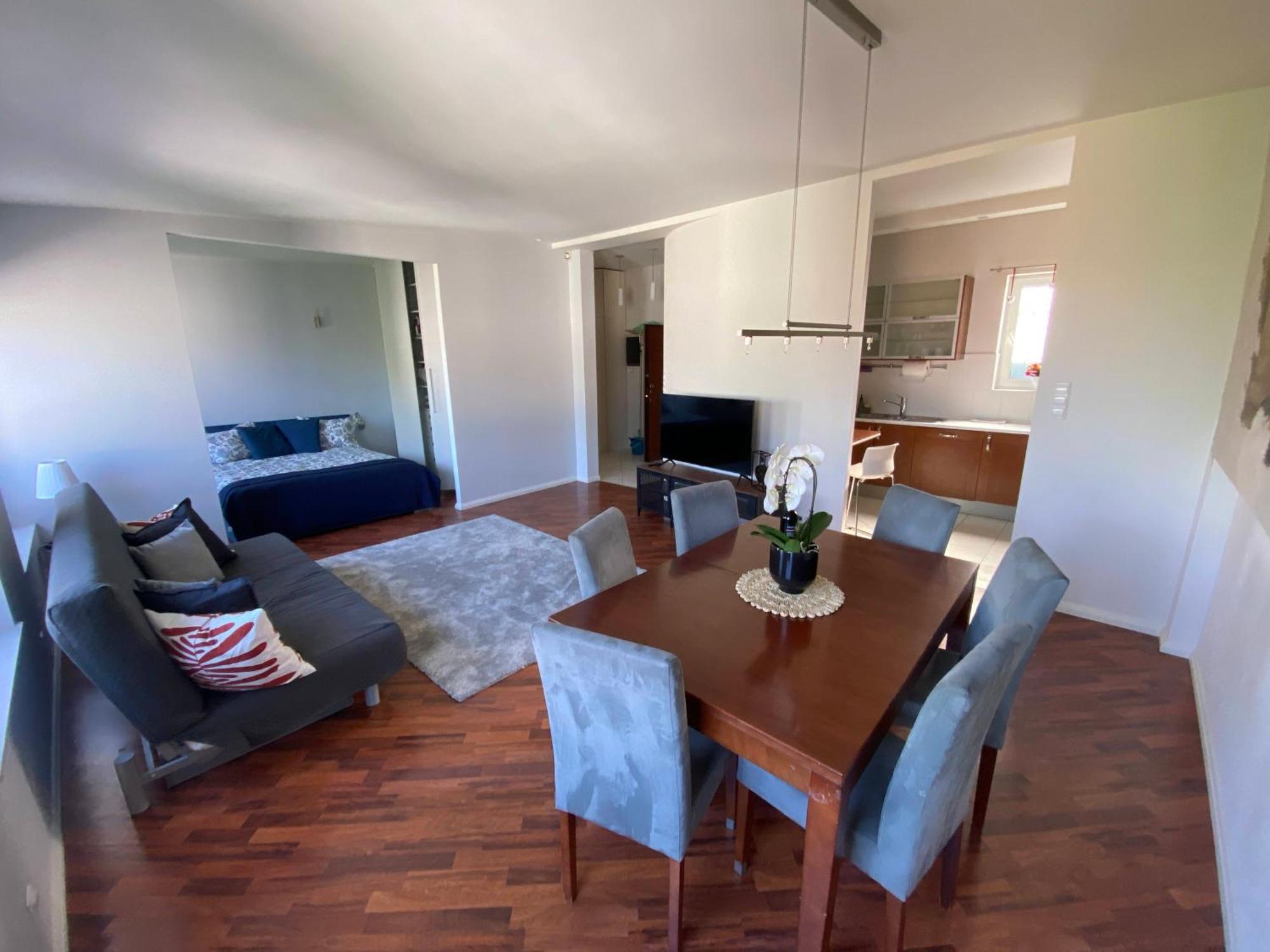 To - Downtown Apartment Gdansk