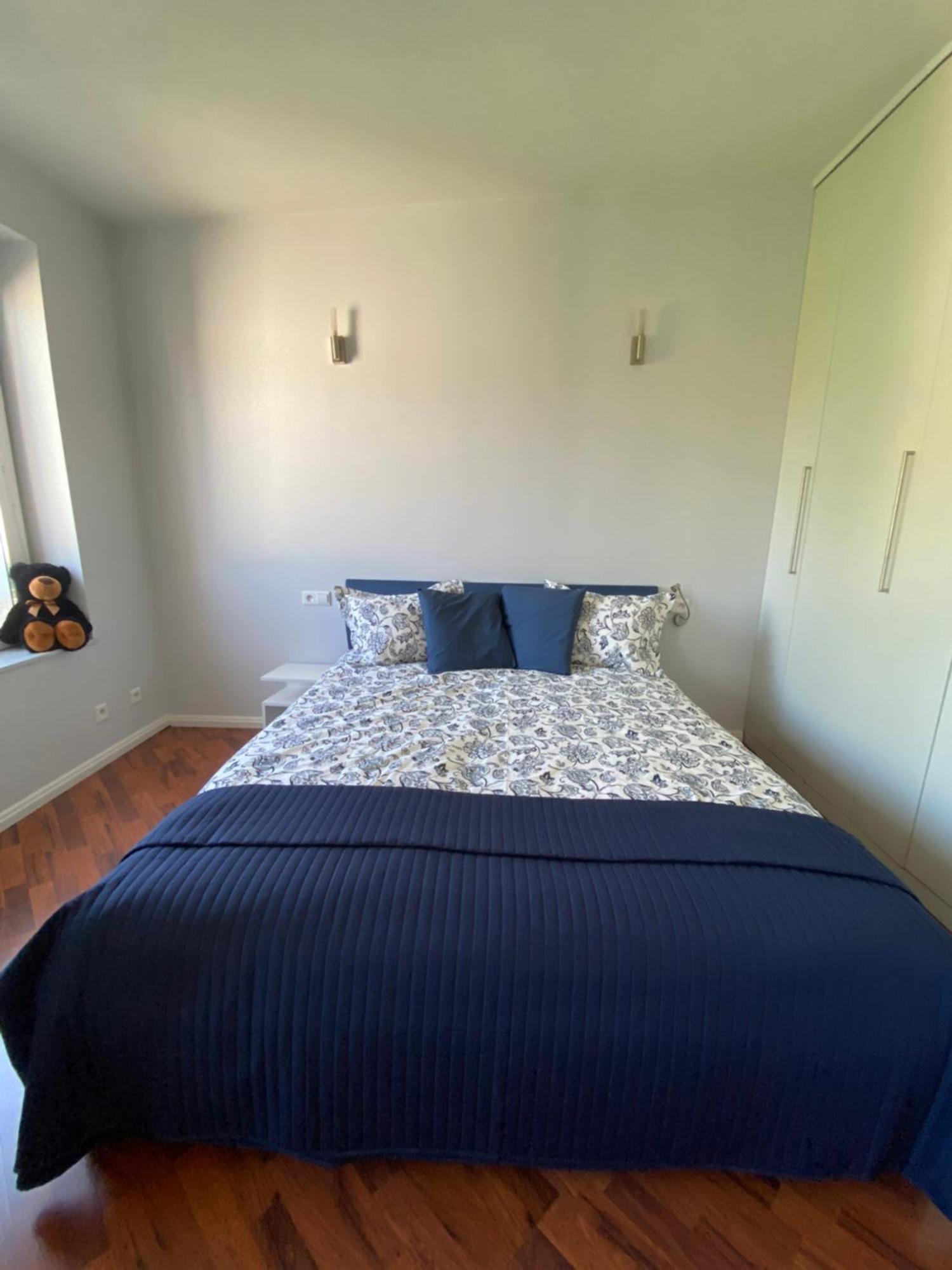 To - Downtown Apartment